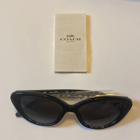 DUPLICATE LISTING FOR BUNDLE: NWOT Coach Glitter Sunglasses Cat Eye Black Silver - Picture 3 of 16